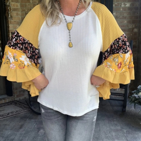 Umgee Boho Style Butterfly Sleeves Blouse Sz Small Like New - Picture 2 of 9